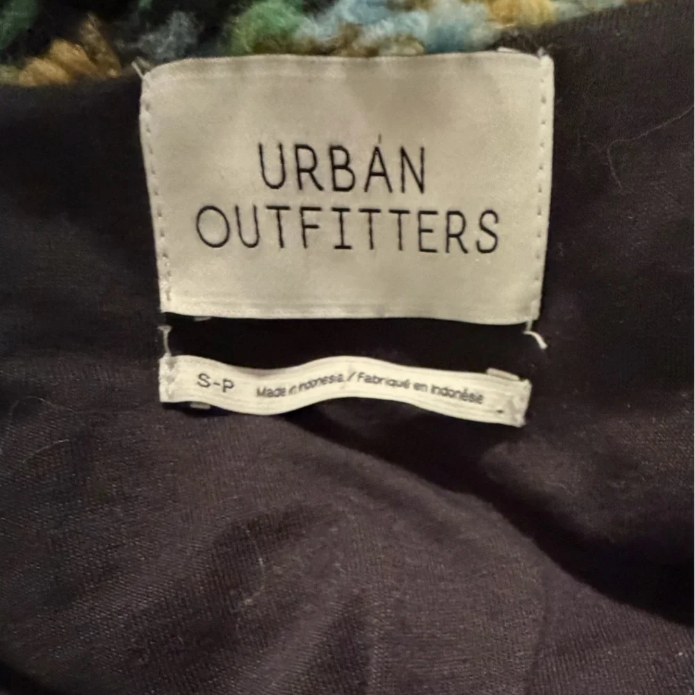 Urban Outfitters Palmer Sherpa Fleece Shacket Multicolor Popcorn Fuzzy Lined S